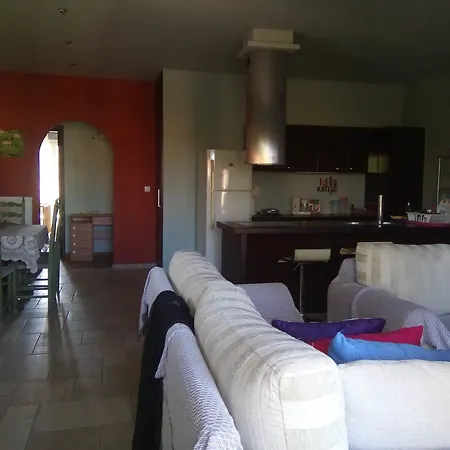 House With 3 Bedrooms In Kariotes, Lefkada, With Wonderful Mountain Vi